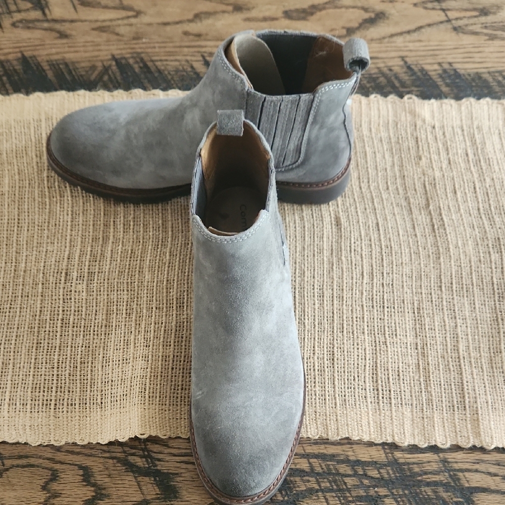 Gray Suede Women's Chelsea Boots